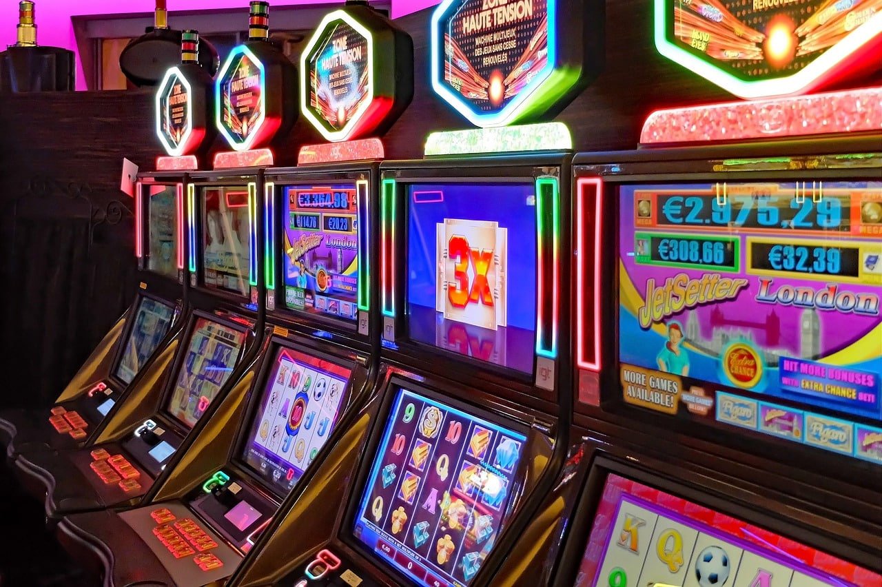 ဘင်ဂို Jackpot ဆုငွေ ရရှိသူ ဝမ်းမြောက်သောမြင်ကွင်း